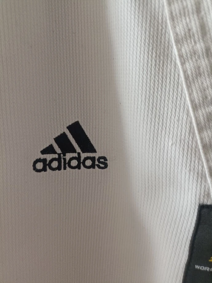 Dobok / Kimono Taekwondo ADIDAS WTF - Novo 180cm (Tamanho 4) – photo 9